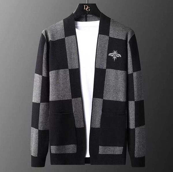 men sweater autumn luxury brand knit cardigan jacket designer bee printing letter coat de hombre men clothing, White;black
men sweater autumn luxury brand knit cardigan jacket designer bee printing letter coat de hombre men clothing, White;black