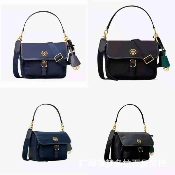s niuhuo simple and versatile flap messenger bag stray chain single shoulder tories burchs toe
s niuhuo simple and versatile flap messenger bag stray chain single shoulder tories burchs toe