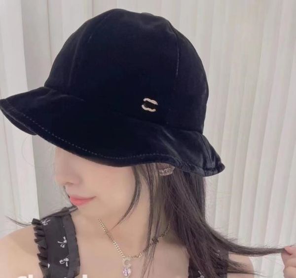 designer velvet berets bucket hat for women 2022 winter ladies warm black fisherman cap autumn outdoor casual flat octagonal caps, Blue;gray
designer velvet berets bucket hat for women 2022 winter ladies warm black fisherman cap autumn outdoor casual flat octagonal caps, Blue;gray