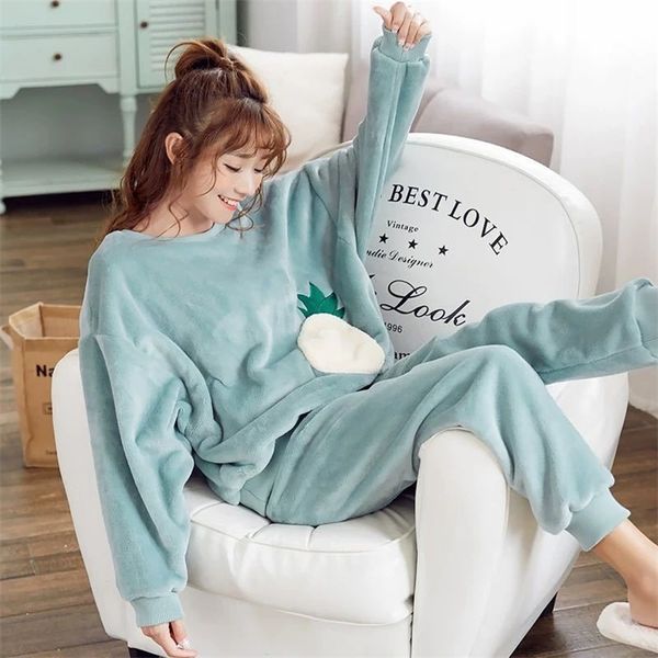 women's sleepwear autumn winter warm flannel women pyjamas sets thick coral velvet long sleeve cartoon sleepwear flannel pajamas set gi, Black;red
women's sleepwear autumn winter warm flannel women pyjamas sets thick coral velvet long sleeve cartoon sleepwear flannel pajamas set gi, Black;red