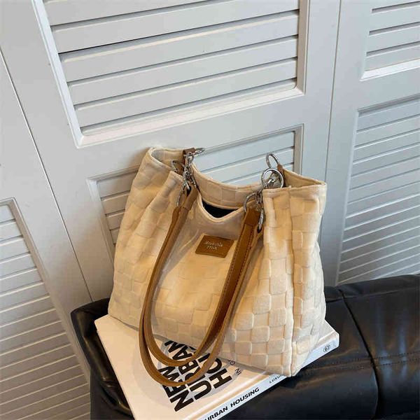 sense bag women's new canvas versatile commuter shoulder bag winter 2022 large capacity fashion tote bag
sense bag women's new canvas versatile commuter shoulder bag winter 2022 large capacity fashion tote bag