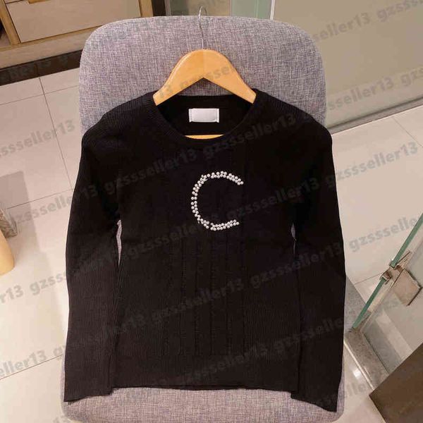 designer women sweaters jumper pearl diamond logo decoration simple striped pullover sweater for womens clothing 4 colors 0912, White;black
designer women sweaters jumper pearl diamond logo decoration simple striped pullover sweater for womens clothing 4 colors 0912, White;black