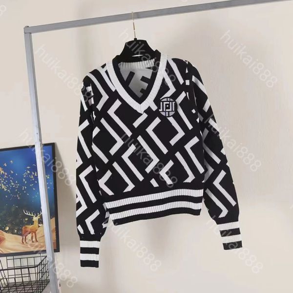 designer women's sweaters jackets fashion trend fall new alphabetic cardigan woman's outerwear vintage v-neck sweater women coats, White;black
designer women's sweaters jackets fashion trend fall new alphabetic cardigan woman's outerwear vintage v-neck sweater women coats, White;black