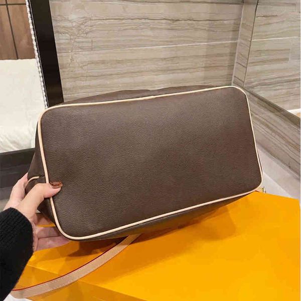 designers luxury bags for womens louiseity 1 viutonity handbags lvs crossbody shoulder the tote bag multicolour capacity versatile 7a wallet
designers luxury bags for womens louiseity 1 viutonity handbags lvs crossbody shoulder the tote bag multicolour capacity versatile 7a wallet