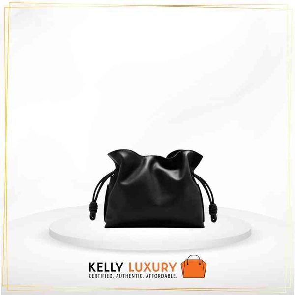 designer bag 2023 lowee vintage canvas hommack fashion handbag geometric saddle leather portable pillow embroidery lady bucket kh3a
designer bag 2023 lowee vintage canvas hommack fashion handbag geometric saddle leather portable pillow embroidery lady bucket kh3a