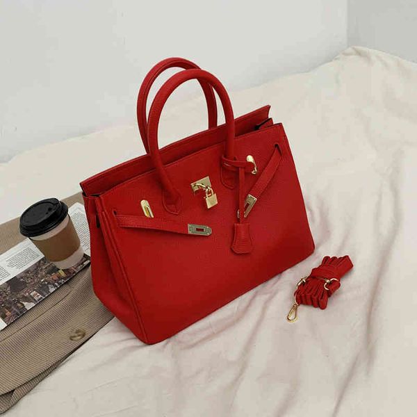 herme bags 2022 new bags korean fashion pu portable large capacity single shoulder women's
herme bags 2022 new bags korean fashion pu portable large capacity single shoulder women's