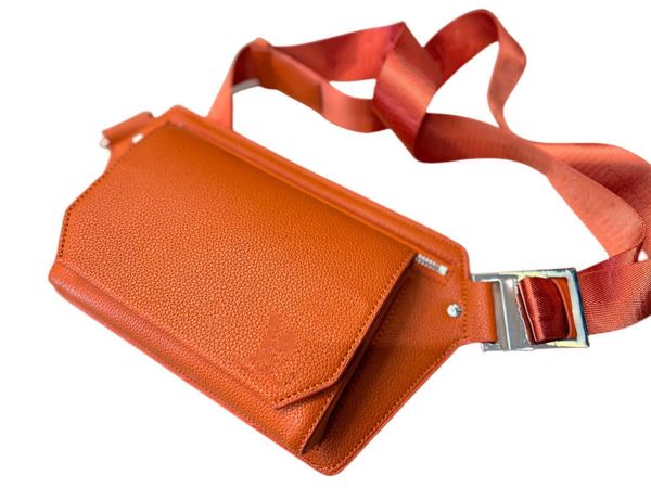 new wome men chest bag waist bags fashion shopping satchels luxury designer purses genuine leather crossbody satchel orange blue
new wome men chest bag waist bags fashion shopping satchels luxury designer purses genuine leather crossbody satchel orange blue