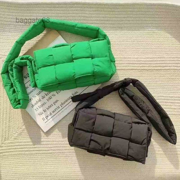 woven handbag bags bottegas classic bag nylon venetas designer pillow bag green men's women's same high-grade cloud four grid supe
woven handbag bags bottegas classic bag nylon venetas designer pillow bag green men's women's same high-grade cloud four grid supe