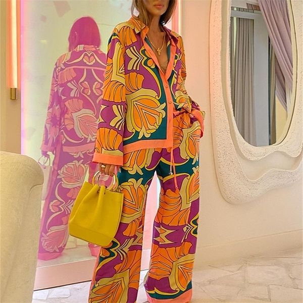 women's sleepwear loose satin sleepwear for women fashion print vintage pajamas set 2 pcs long sleeve pants female homewear chic summer, Black;red
women's sleepwear loose satin sleepwear for women fashion print vintage pajamas set 2 pcs long sleeve pants female homewear chic summer, Black;red