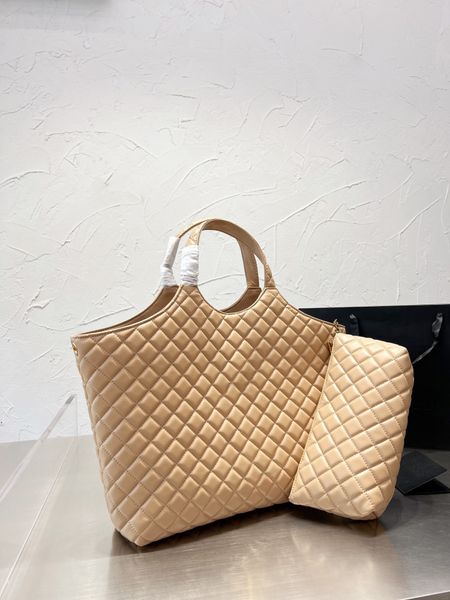 super-sized casual handbag purse 2022 tiktok ins the same model lady'sshoulder bag two kinds of recitationhas a small and delicate bag, Red;black
super-sized casual handbag purse 2022 tiktok ins the same model lady'sshoulder bag two kinds of recitationhas a small and delicate bag, Red;black