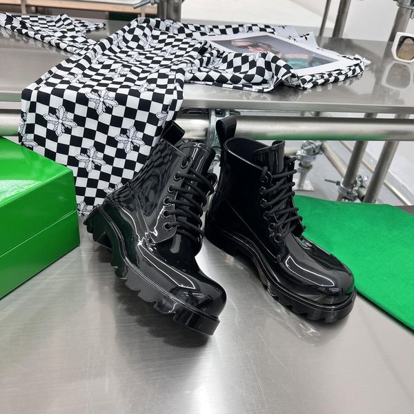 2022 spring and autumn new women's boots single boots thick sole martin short waterproof rain shea jelly, Black
2022 spring and autumn new women's boots single boots thick sole martin short waterproof rain shea jelly, Black