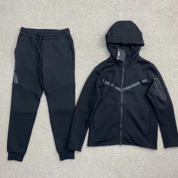 designer tracksuit new mens womens suits hoodies pants luxury sweat suits autumn jogger sportswear sporting winter tracksuits for men and wo, Gray
designer tracksuit new mens womens suits hoodies pants luxury sweat suits autumn jogger sportswear sporting winter tracksuits for men and wo, Gray