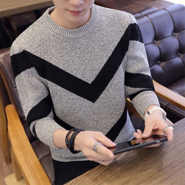 mens sweaters autumn men long sleeve pullovers outwear fashion check print round neck slim fit knit 220914, White;black
mens sweaters autumn men long sleeve pullovers outwear fashion check print round neck slim fit knit 220914, White;black