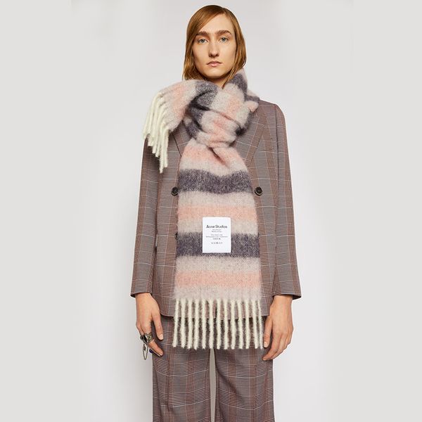 scarfs designer scarves luxury brand winter double sided scarf women cashmere warm pashmina foulard lady thick soft shawls wraps 220914 urdm, Blue;gray
scarfs designer scarves luxury brand winter double sided scarf women cashmere warm pashmina foulard lady thick soft shawls wraps 220914 urdm, Blue;gray