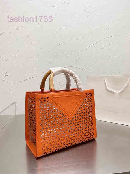 evening bags summer high capacity tote bags women fashion beach handbag shoulder hollow outluxury designer female shopping packs
evening bags summer high capacity tote bags women fashion beach handbag shoulder hollow outluxury designer female shopping packs