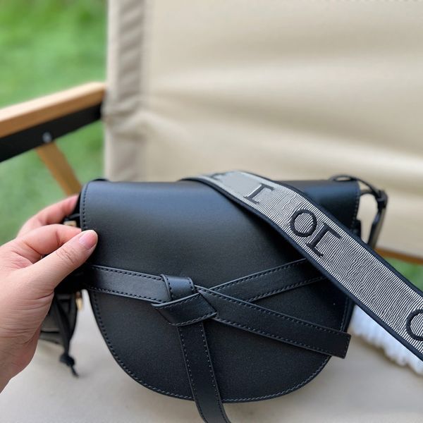 cosmetic bags cases crossbody designer bags luxury brand handbags fashion women shoulder bag classic gate crossbody leather saddle purses wa
cosmetic bags cases crossbody designer bags luxury brand handbags fashion women shoulder bag classic gate crossbody leather saddle purses wa