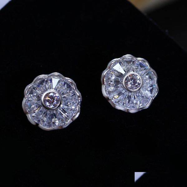 stud 100% real 925 sterling sier stud round earrings pave fl stunning zircon crystal cute ol lady fine jewellery jewelry d dhgirlsshop dhnvg, Golden;silver
stud 100% real 925 sterling sier stud round earrings pave fl stunning zircon crystal cute ol lady fine jewellery jewelry d dhgirlsshop dhnvg, Golden;silver