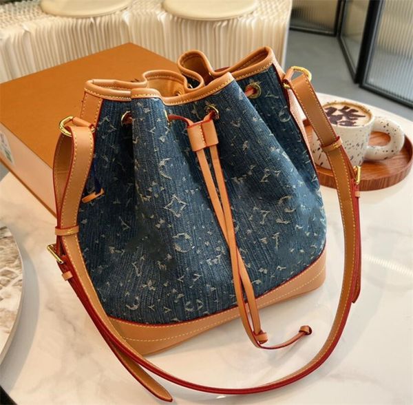 fashion totes crafty onthego bags designer handbags women luxurys genuine leather monograms embossing bag messenger crossbody shoulder walle
fashion totes crafty onthego bags designer handbags women luxurys genuine leather monograms embossing bag messenger crossbody shoulder walle