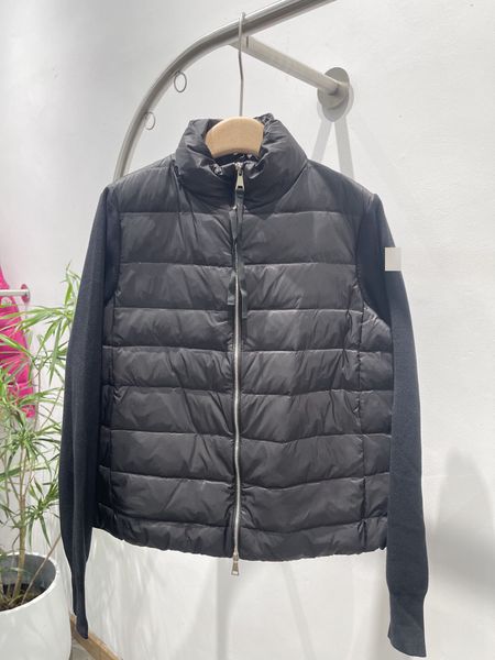 designer luxury down jacket women fur ruff monc classic fashion and multi function essential hoodies mens monclair jackets winter warm cloth, Black
designer luxury down jacket women fur ruff monc classic fashion and multi function essential hoodies mens monclair jackets winter warm cloth, Black