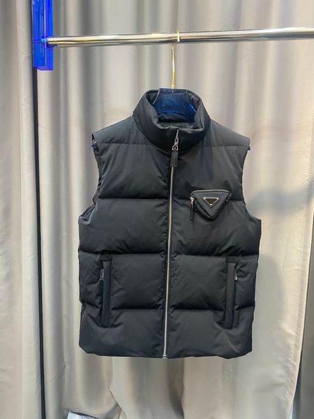 the latest fall and winter brand designer vest fashion pocket splicing design luxury zipper vertical collar black mens down vest, Black;white
the latest fall and winter brand designer vest fashion pocket splicing design luxury zipper vertical collar black mens down vest, Black;white