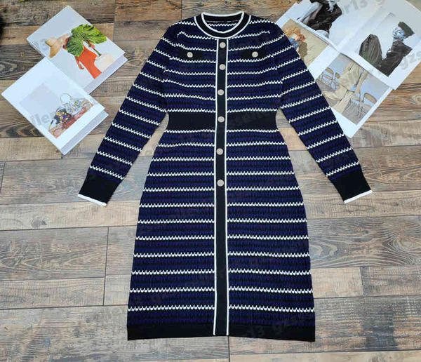 dress for womens metal logo button decoration designer dress fashion brand striped panel crew neck long sleeve dresses luxury women clothing, Black;gray
dress for womens metal logo button decoration designer dress fashion brand striped panel crew neck long sleeve dresses luxury women clothing, Black;gray
