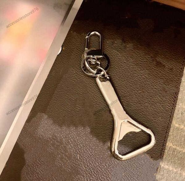 2023 luxurys bottle opener keychains buckle lovers keychain metal key ring silver men women bag car handbag pendant accessories
2023 luxurys bottle opener keychains buckle lovers keychain metal key ring silver men women bag car handbag pendant accessories