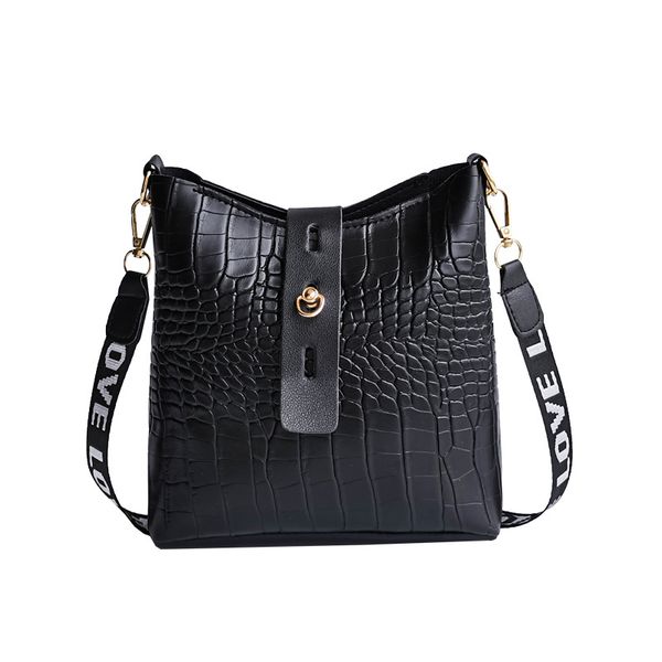 evening bags trend women messenger pu leather female crossbody shoulder hand for ladies handbags 220913
evening bags trend women messenger pu leather female crossbody shoulder hand for ladies handbags 220913