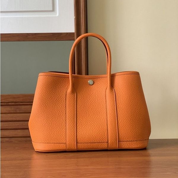 h garden famous handbag designer messenger bag garden leather crochet knitting portable designer luxury handbag bbe 73tu
h garden famous handbag designer messenger bag garden leather crochet knitting portable designer luxury handbag bbe 73tu