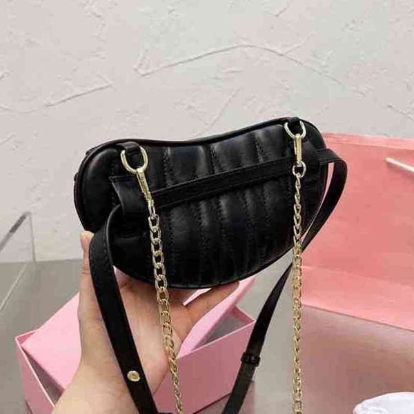 waist bags shoulder bags women crossbody messenger classic embellishment handbag high capacity fashion designer leather lady wallet 211105
waist bags shoulder bags women crossbody messenger classic embellishment handbag high capacity fashion designer leather lady wallet 211105