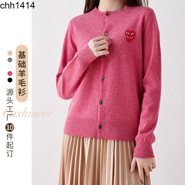 love cardigan 100 wool women's embroidery sweater coat men and women's couple knitwear, White;black
love cardigan 100 wool women's embroidery sweater coat men and women's couple knitwear, White;black
