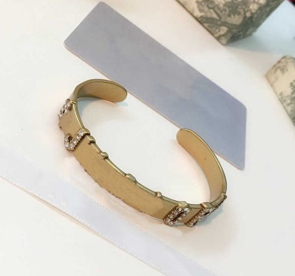 diamond bracelet for woman retro style fashion bracelet brass plating gold bracelet jewelry for gift, Black
diamond bracelet for woman retro style fashion bracelet brass plating gold bracelet jewelry for gift, Black