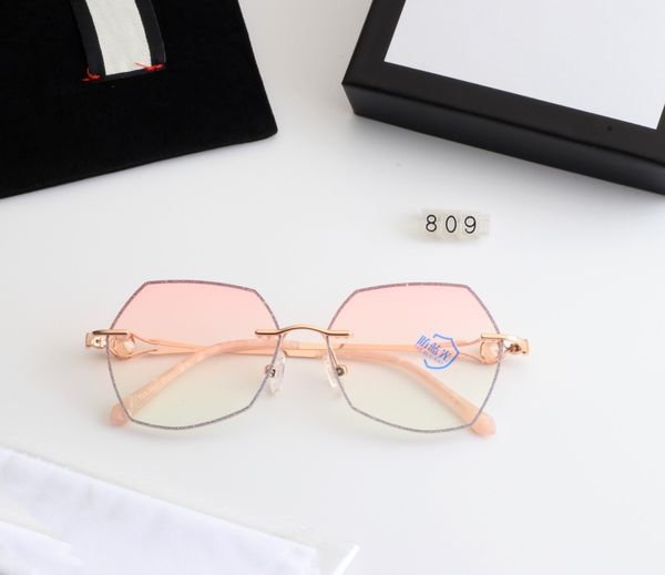 sunglasses anti-blue light internet celebrity student anti-radiation eye protection large face slimming flat lens, White;black
sunglasses anti-blue light internet celebrity student anti-radiation eye protection large face slimming flat lens, White;black
