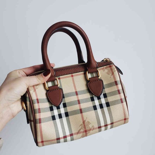 evening bag vintage bag new evening luxury bags pillow designer burbreryes medieval casual one shoulder diagonal cross antique british style
evening bag vintage bag new evening luxury bags pillow designer burbreryes medieval casual one shoulder diagonal cross antique british style