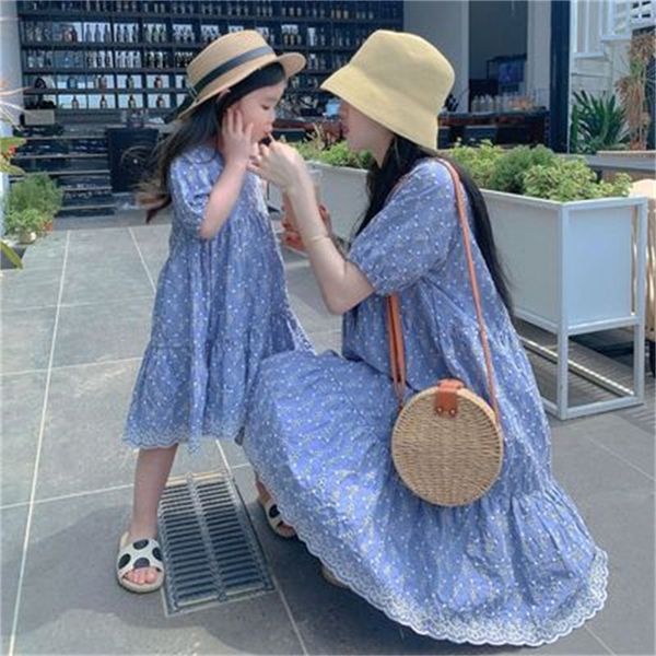 family matching outfits parent-child mother-daughter dress summer girl embroidered hollow beach holiday skirt mommy and me clothes 220914, Blue
family matching outfits parent-child mother-daughter dress summer girl embroidered hollow beach holiday skirt mommy and me clothes 220914, Blue