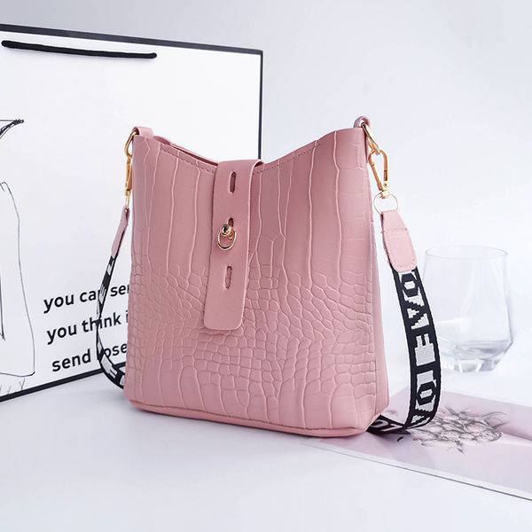 evening bags women messenger pu leather female crossbody shoulder hand for ladies handbags 220913
evening bags women messenger pu leather female crossbody shoulder hand for ladies handbags 220913