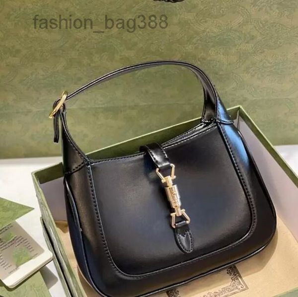 evening bags jackie 196luxury designer shoulder fashion bags duffle tote handbag crossbody bag handbags lady wallet purses
evening bags jackie 196luxury designer shoulder fashion bags duffle tote handbag crossbody bag handbags lady wallet purses