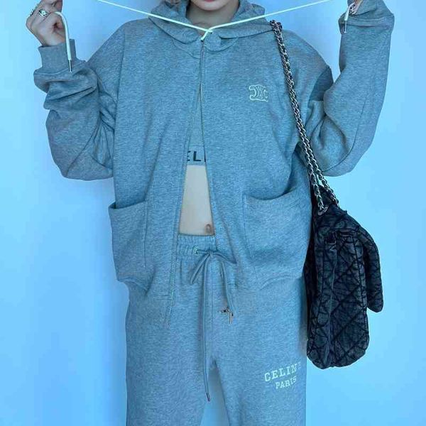 designer hoodies woman man celinn sweatershirts autumn and winter new ce triumphal arch zipper long sleeve waist trousers leggings casual su, Black
designer hoodies woman man celinn sweatershirts autumn and winter new ce triumphal arch zipper long sleeve waist trousers leggings casual su, Black