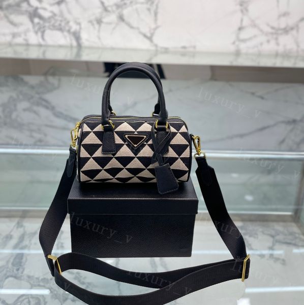 designer women bags leather speedy totes pillow handbag men shoulder bag strap handbags ladies tote can stamping luxurys
designer women bags leather speedy totes pillow handbag men shoulder bag strap handbags ladies tote can stamping luxurys