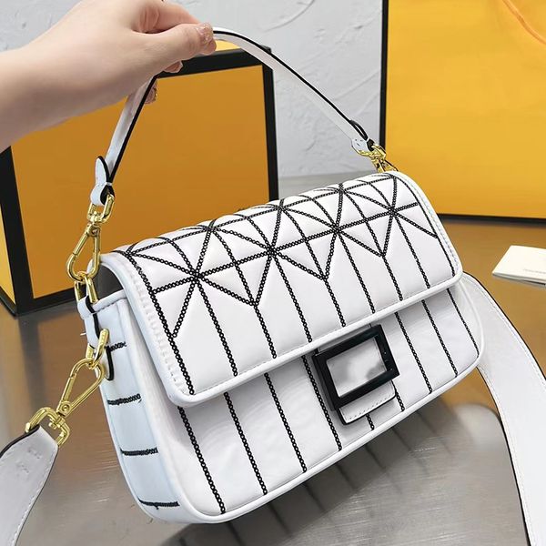 designer women sequin embroidery baguette bag italy roma brand graffiti painting cross body handbags lady leather tote shoulder handbag luxu
designer women sequin embroidery baguette bag italy roma brand graffiti painting cross body handbags lady leather tote shoulder handbag luxu