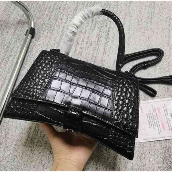 bags designer fashion bbalencaigas handbags leathe home version italy hourglasss crocodile pattern high
bags designer fashion bbalencaigas handbags leathe home version italy hourglasss crocodile pattern high