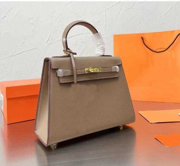 cosmetic bags cases designer bags fashion genuine leather kellies bag tote handbag portable single shoulder messenger women's 22cm 25cm
cosmetic bags cases designer bags fashion genuine leather kellies bag tote handbag portable single shoulder messenger women's 22cm 25cm