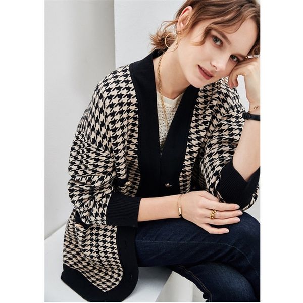 women's knits tees women cardigan spring autumn winter long sleeve v-neck plaid elegant high street chic loose fashion lady s 220914, White
women's knits tees women cardigan spring autumn winter long sleeve v-neck plaid elegant high street chic loose fashion lady s 220914, White