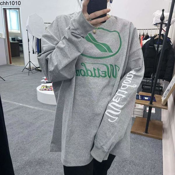 new we11done sweater chest print loose fashion star style men's and women's versatile round neck sweater, Black
new we11done sweater chest print loose fashion star style men's and women's versatile round neck sweater, Black