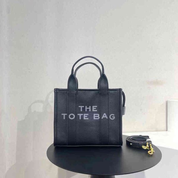 designer luxury women the tote bag fashion versatile handbags shoulder crossbody bags purse tories totes large capacity saddle wallets 7a r
designer luxury women the tote bag fashion versatile handbags shoulder crossbody bags purse tories totes large capacity saddle wallets 7a r