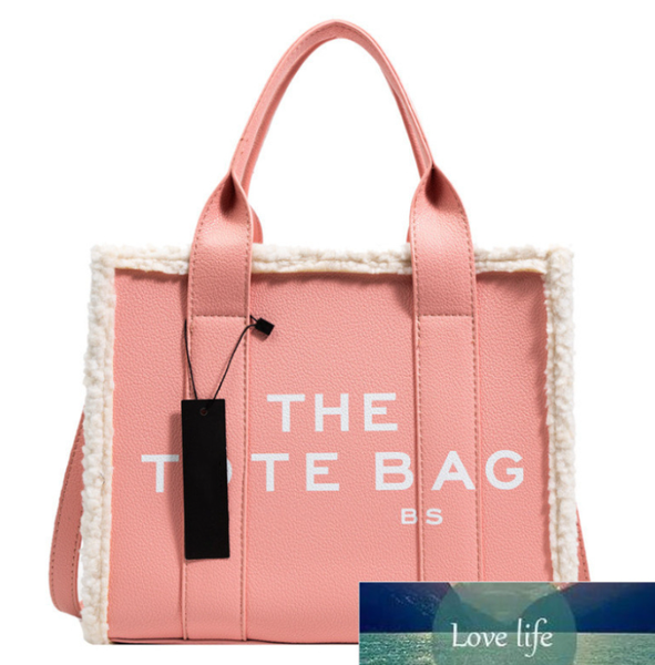 women's tote bag lovely lamb wool portable shopping bags leather handbag high-grade european and american trendy shoulder messenger bag
women's tote bag lovely lamb wool portable shopping bags leather handbag high-grade european and american trendy shoulder messenger bag
