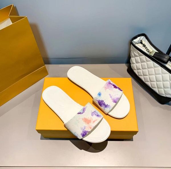 rendering leather flats slipper letter women sandal summer outdoor beach shoes designer brand leisure flat bottomslippers fashion sandals, Black
rendering leather flats slipper letter women sandal summer outdoor beach shoes designer brand leisure flat bottomslippers fashion sandals, Black
