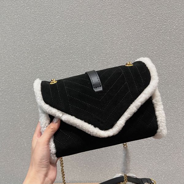 chain envelope bag women shoulder crossbody bags suede handbag purses v-shaped sewing thread diamond lattice fashion hardware letter buckle
chain envelope bag women shoulder crossbody bags suede handbag purses v-shaped sewing thread diamond lattice fashion hardware letter buckle