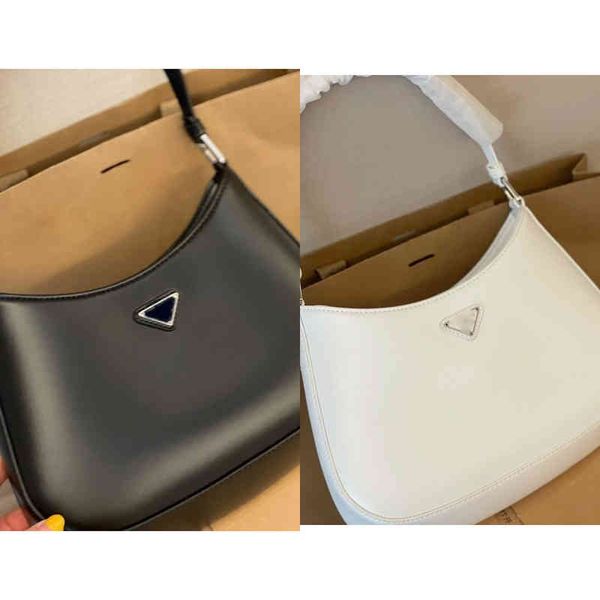 cross body shoulder bags famous brand pr genuine leather white one side armpit crossbody business worker ladies handbags
cross body shoulder bags famous brand pr genuine leather white one side armpit crossbody business worker ladies handbags
