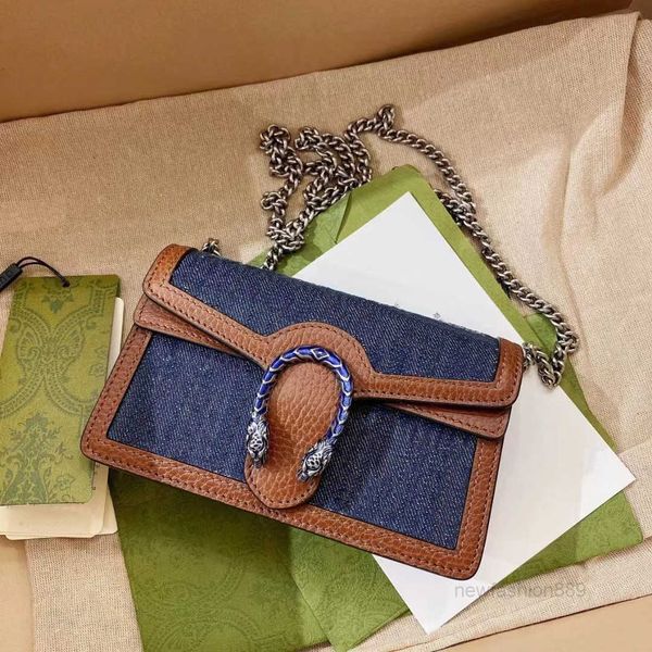 women's shoulder bags designer 5a flap bag vintage claic g print iconic tiger snaker clasp chain bag designers luxurys womens cro body
women's shoulder bags designer 5a flap bag vintage claic g print iconic tiger snaker clasp chain bag designers luxurys womens cro body