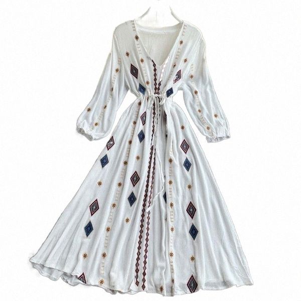 casual dresses spring 2021 v neck long sleeve vestidos elegant high waist embroidered dress bohemian white/black midi female i260#, Black;gray
casual dresses spring 2021 v neck long sleeve vestidos elegant high waist embroidered dress bohemian white/black midi female i260#, Black;gray